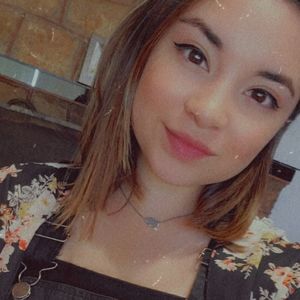 Meet your Posher, Abigail